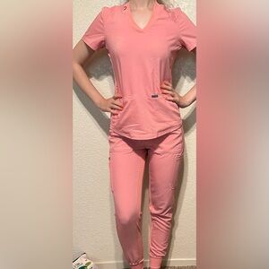 XS Light Pink Landau Scrub Set